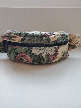 New Cottagecore Floral Tapestry Fanny Pack Waist Bag